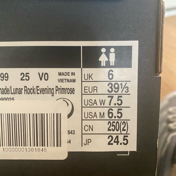 Salomon XT-6 Sneakers - Picture 5 of 5